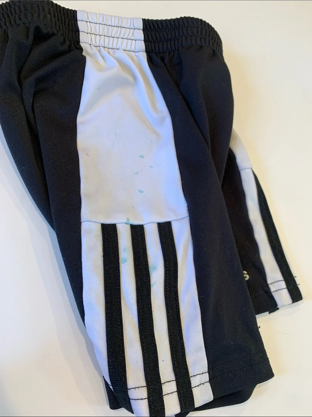 adidas Flawed Boys Size 4 Black and White Elastic Waist Pull-On Athletic Shorts